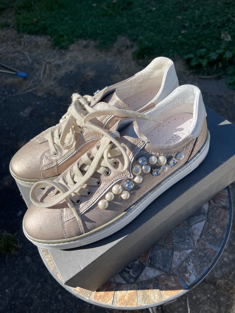 Superbe chaussure Nero Gardini, Schoenen met lage hakken, Overige kleuren, Nieuw, Ophalen of Verzenden