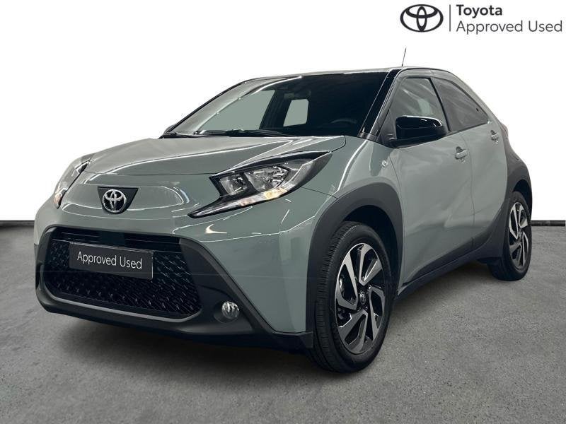 Toyota Aygo pulse CVT Automatic, Automaat, 72 pk, 5 deurs, https://public.car-pass.be/vhr/e135ea46-06cf-4cc0-a671-c2762f74155d