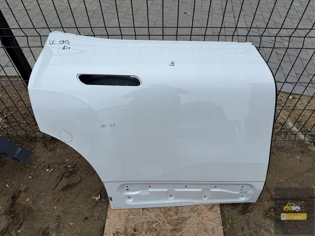 BMW IX rechter achterdeur, Petuelring 130
80788  Munich, DE, Gebruikt, Deur, Info@bmw.de