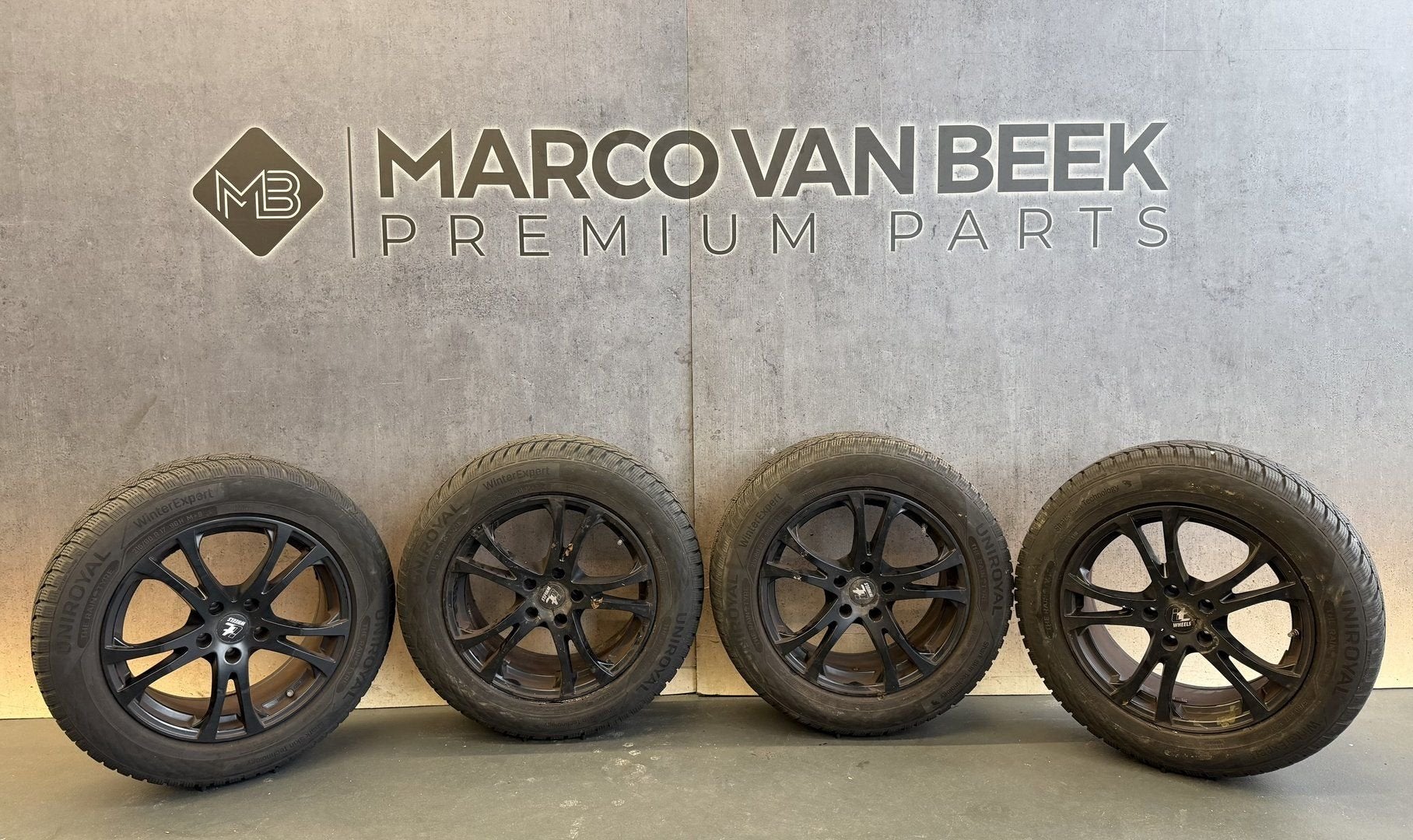 17 Inch Peugeot 3008 Winter wielen / velgen set, Ophalen, -, -, Banden en Velgen