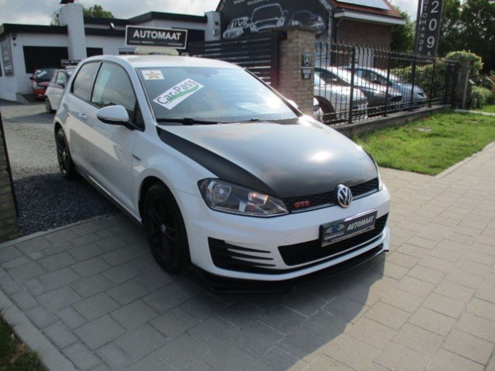 Volkswagen Golf GTD 2.0TDi 185PK DSG F1 SCHAKELPEDDELS BLACK, Auto's, Volkswagen, Automaat, Stof, Gebruikt, 4 cilinders