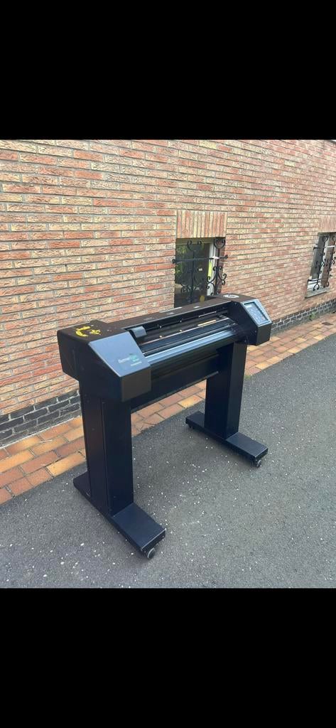 Plotter, Ophalen, Zo goed als nieuw