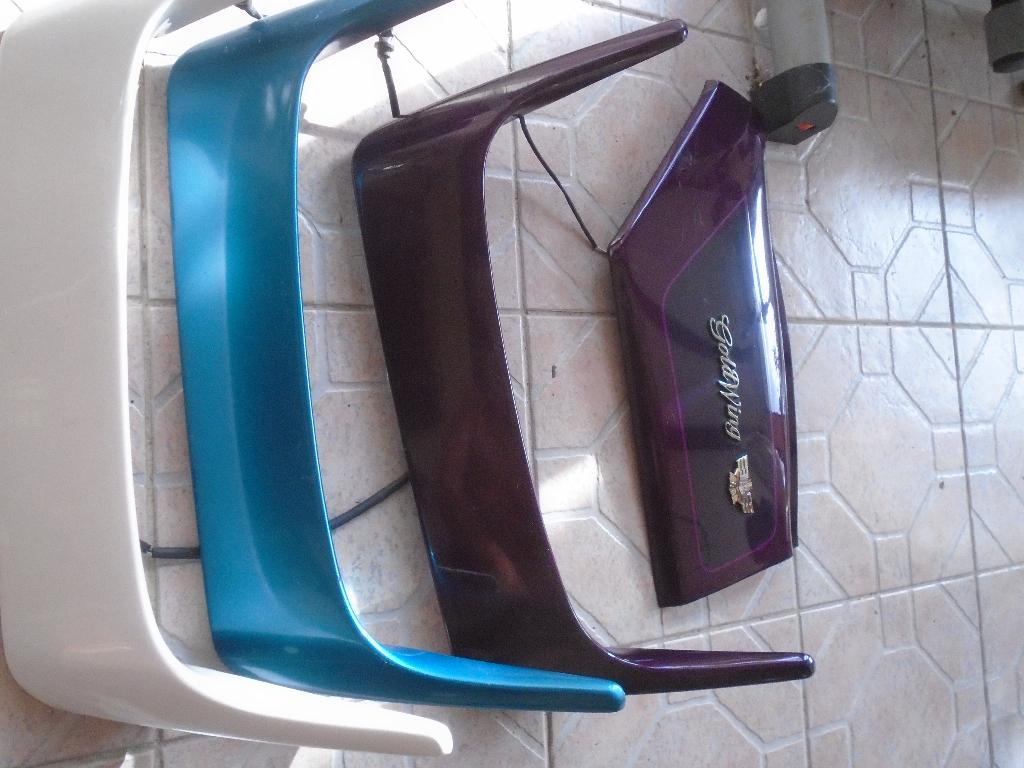 AILERON TOP CASE 1500 GOLDWING, Envoi, Utilisé