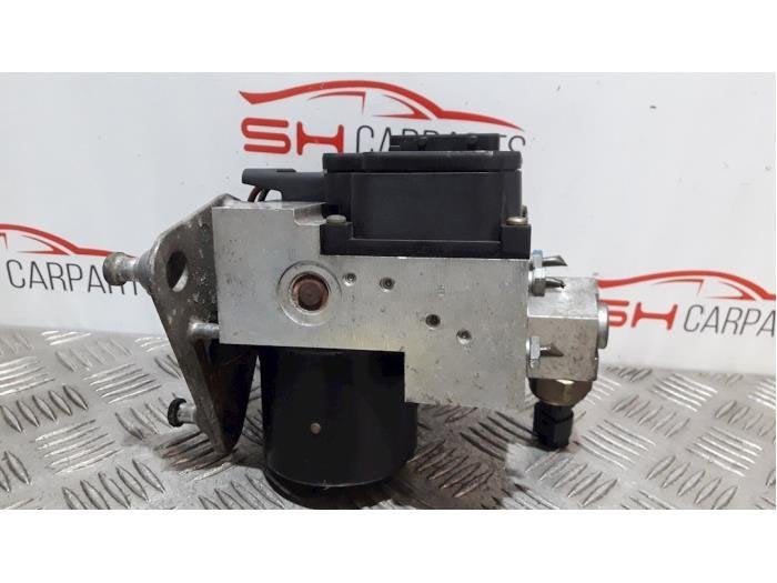 Pompe ABS d'un Mercedes A-Klasse, 3 mois de garantie, Utilisé, -, -