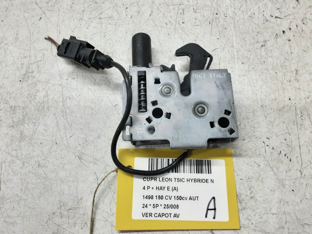 SERRURE CAPOT Seat Leon (KLB) (01-2019/-) (4K0823509A), Seat Deutschland GmbH, Service@seat.de, Utilisé, Seat