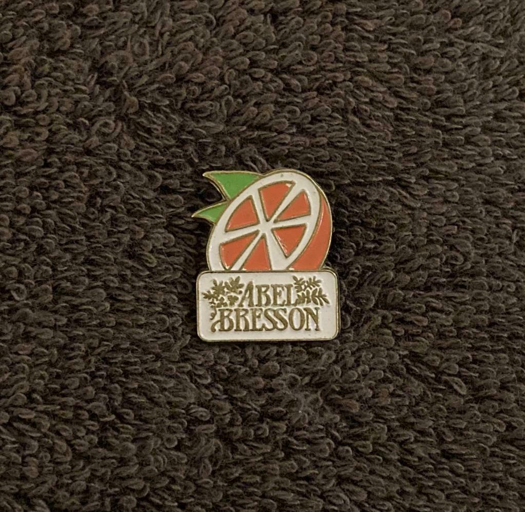 PIN - ABEL BRESSON - ABSINTHE - ABSINTH - ABSINT, Collections, Envoi, Utilisé, Marque, Insigne ou Pin's