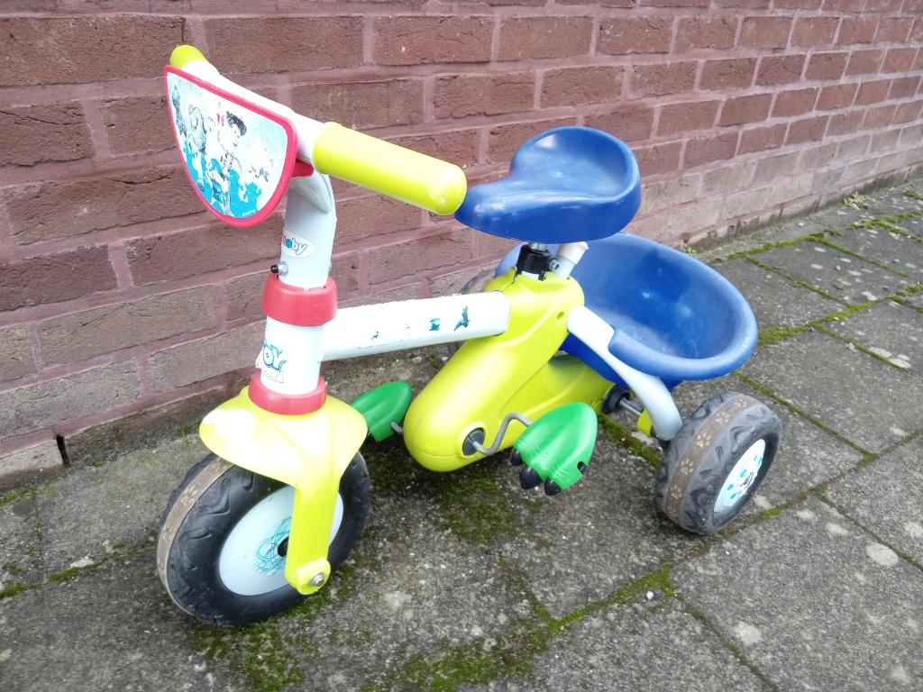 Tricycle Smoby pour tout-petit, Enlèvement, Utilisé, Smoby, Tige de poussée