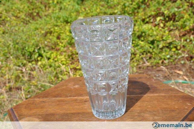 vase avec carré croix et rond en decor, Antiquités & Art