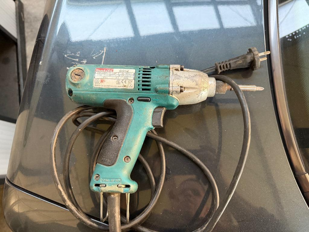 makita slagschroefmachine, Doe-het-zelf en Bouw, Ophalen
