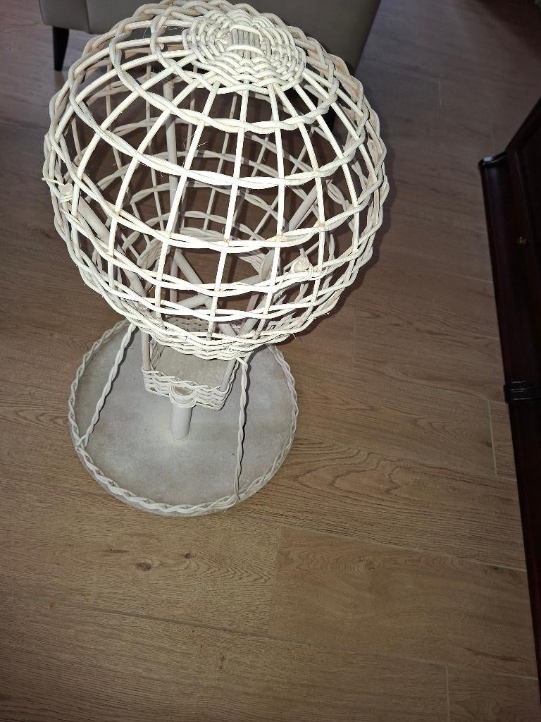 Presentatie rieten luchtballon, Ophalen, Mand, Zo goed als nieuw, Riet
