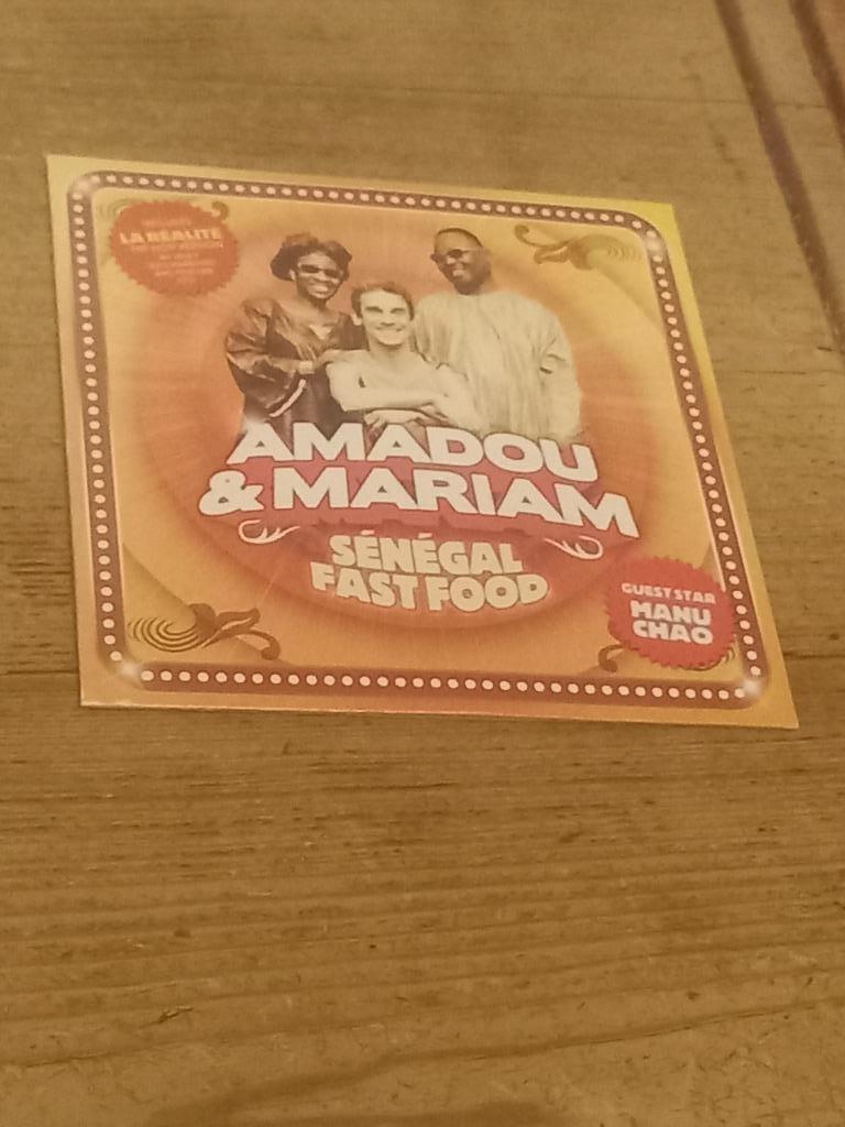 Single (Cd) van Amadou & Mariam, Cd's en Dvd's, Cd Singles, Ophalen of Verzenden, Zo goed als nieuw, Country en Western