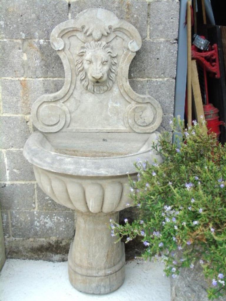 fontaine murale tête lion en pierre bleu, Jardin & Terrasse, Enlèvement, Neuf, Pierre, Fontaine