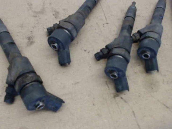 Injecteur Renault Master II 1.9 DCI 80, 82 CV 0445110021, Utilisé, Opel