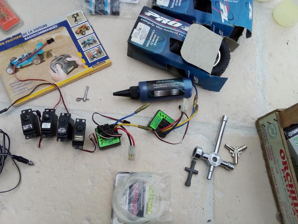 Pieces pour voiture teleguidée, Hobby & Loisirs créatifs, Modélisme | Radiocommandé & Téléguidé | Voitures, Échelle 1:10, Enlèvement ou Envoi