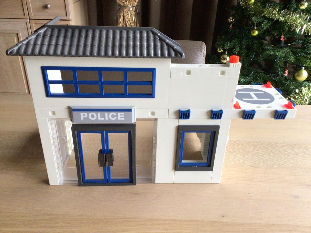 Playmobil politiepost, nr 9372, city action, Ophalen of Verzenden, Zo goed als nieuw
