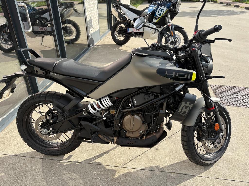 HUSQVARNA SVARTPILEN 401 2024, Motos, Motos | Husqvarna, Entreprise, Permis Moto A2 minimum, 401 cm³, Éclairage LED