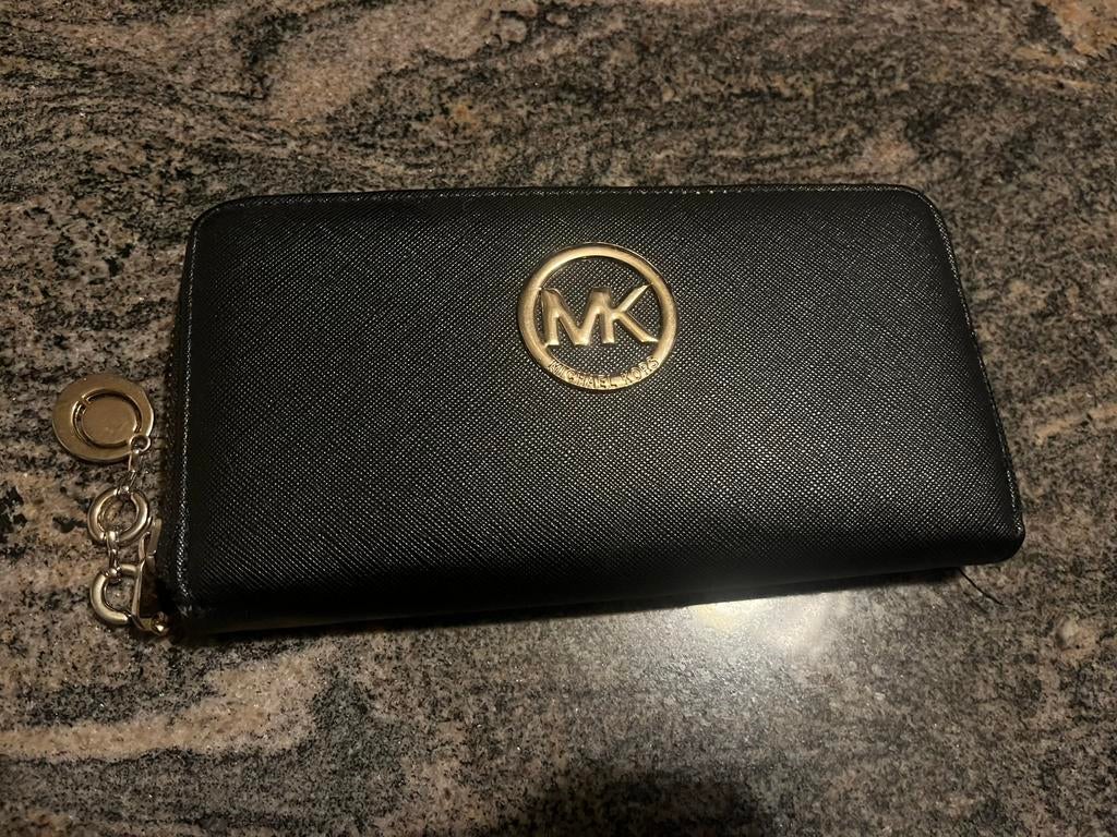 Michael kors portemonnee, Handtassen en Accessoires, Ophalen, Zo goed als nieuw