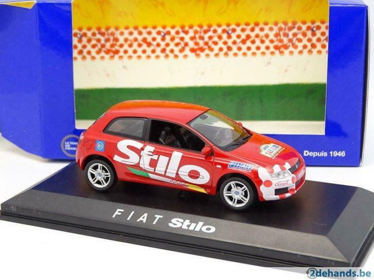 1:43 Norev 771015 Fiat Stilo rood Voiture Officielle TdF, Ophalen of Verzenden, Zo goed als nieuw, Auto