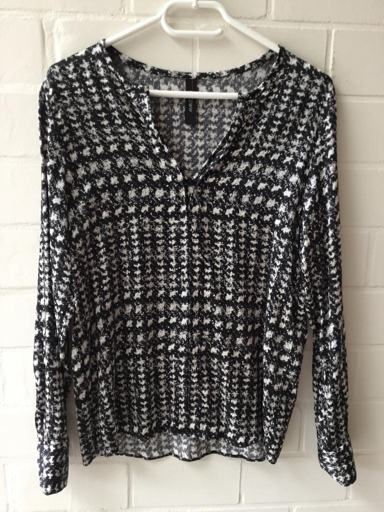 Blouse MARCCAIN, Taille 38/40 (M), Enlèvement ou Envoi, Comme neuf, MarcCain