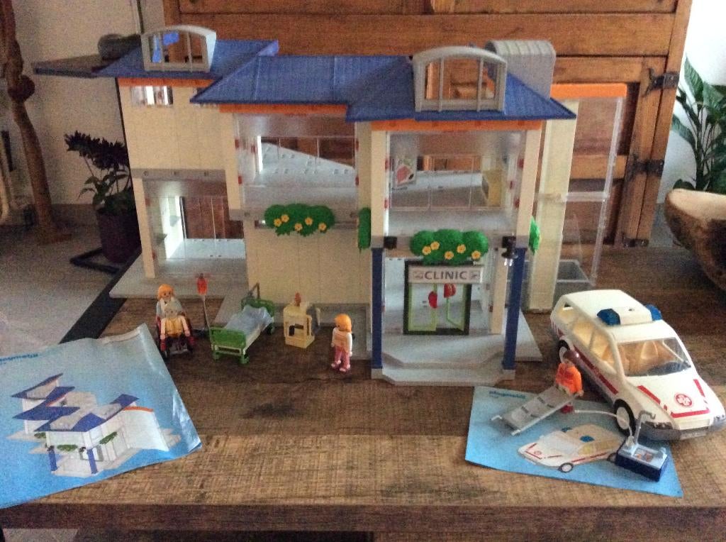 Playmobil Ziekenhuis, Kinderen en Baby's, Speelgoed | Duplo en Lego, Ophalen of Verzenden, Zo goed als nieuw, Lego