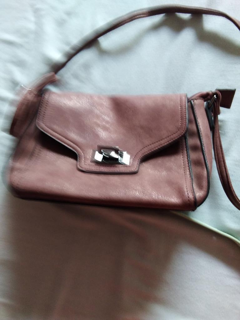 2 handtassen, Handtassen en Accessoires, Tassen | Damestassen, Ophalen of Verzenden, Zo goed als nieuw, Groen, Handtas