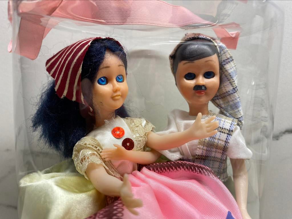 Vintage poppen uit Malta jaren 50-60, Verzamelen, Poppen, Nieuw, Ophalen of Verzenden