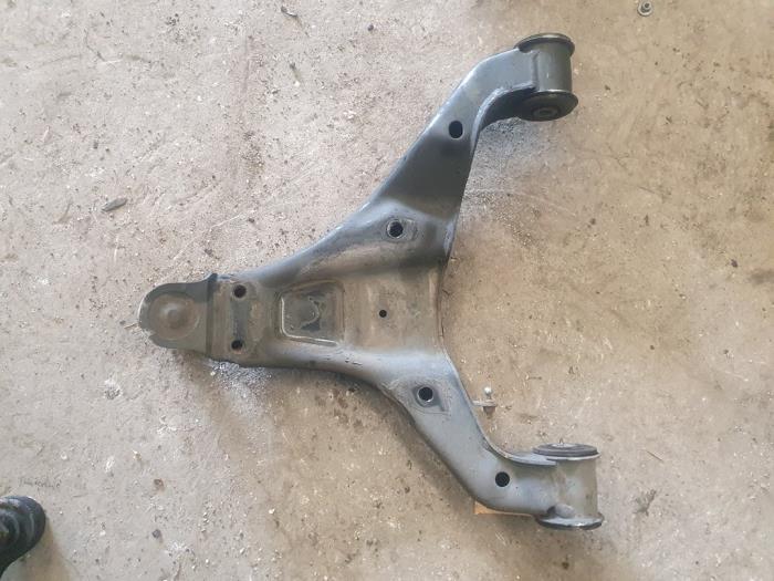 Bras de suspension avant gauche d'un Mercedes Sprinter, Autos : Pièces & Accessoires, Enlèvement ou Envoi, 3 mois de garantie