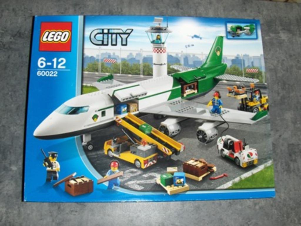 Lego 60022 Vrachtterminal NIEUW & SEALED Prijs bij Fnac 753€, Kinderen en Baby's, Speelgoed | Duplo en Lego, Ophalen of Verzenden