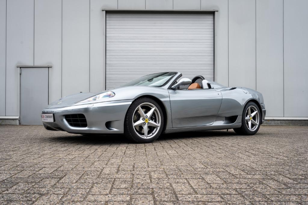 Ferrari 360 Modena Spider F1*37.000 KM*Topwagen*, Auto's, Ferrari, Automaat, Achterwielaandrijving, 8 cilinders, Lederen bekleding