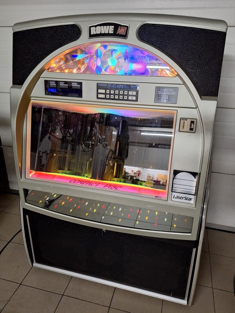 AMI 100 CD-Jukebox werkend, mooie klank, Mancave Party's, Ophalen, Ami