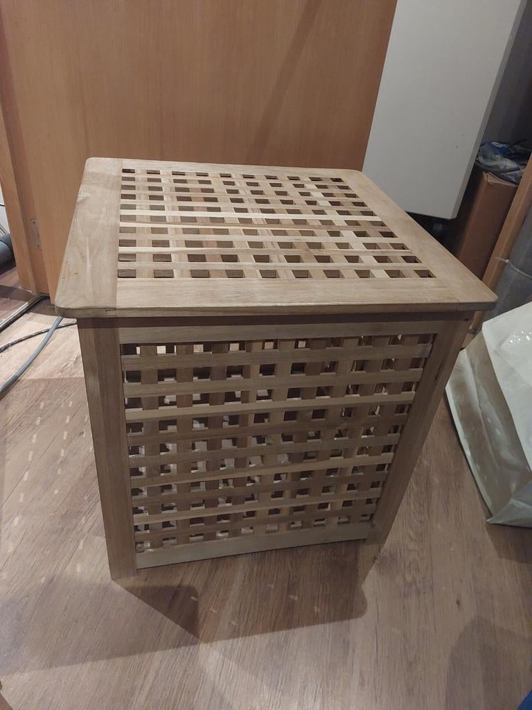 Opbergmand/bijzettafel ikea, Enlèvement