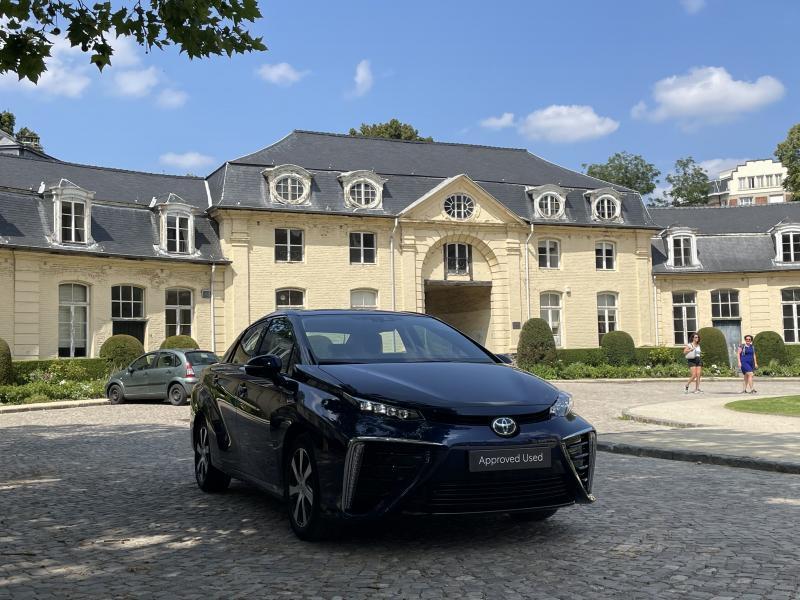 Toyota Mirai MIRAI PREMIUM, Autres carburants, Automatique, https://public.car-pass.be/vhr/dac6d47f-8312-4d44-836a-b22c44875359