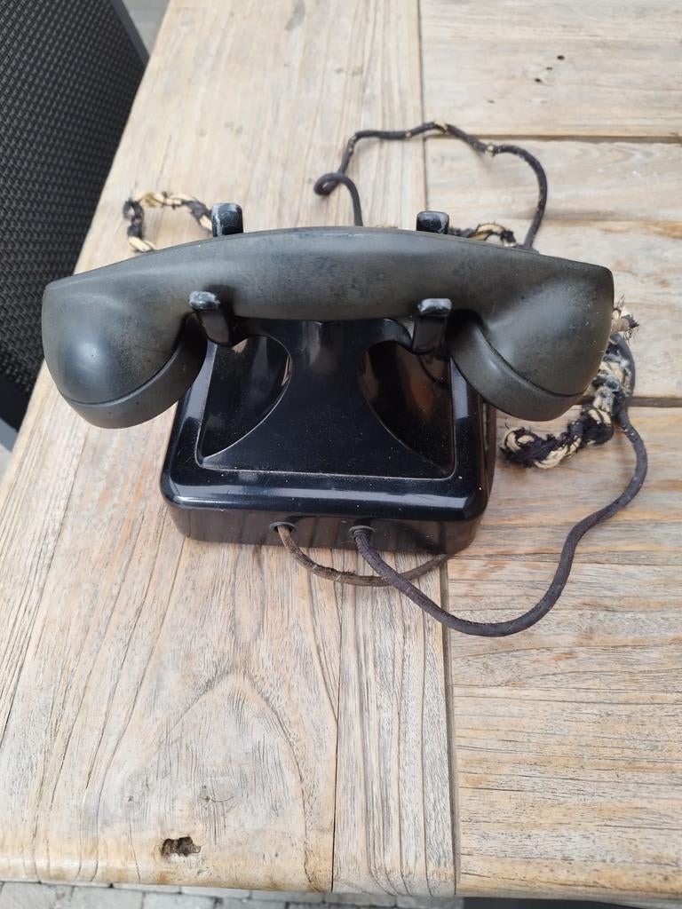 Antieke telefoon, jaren 50, Telecommunicatie, Ophalen