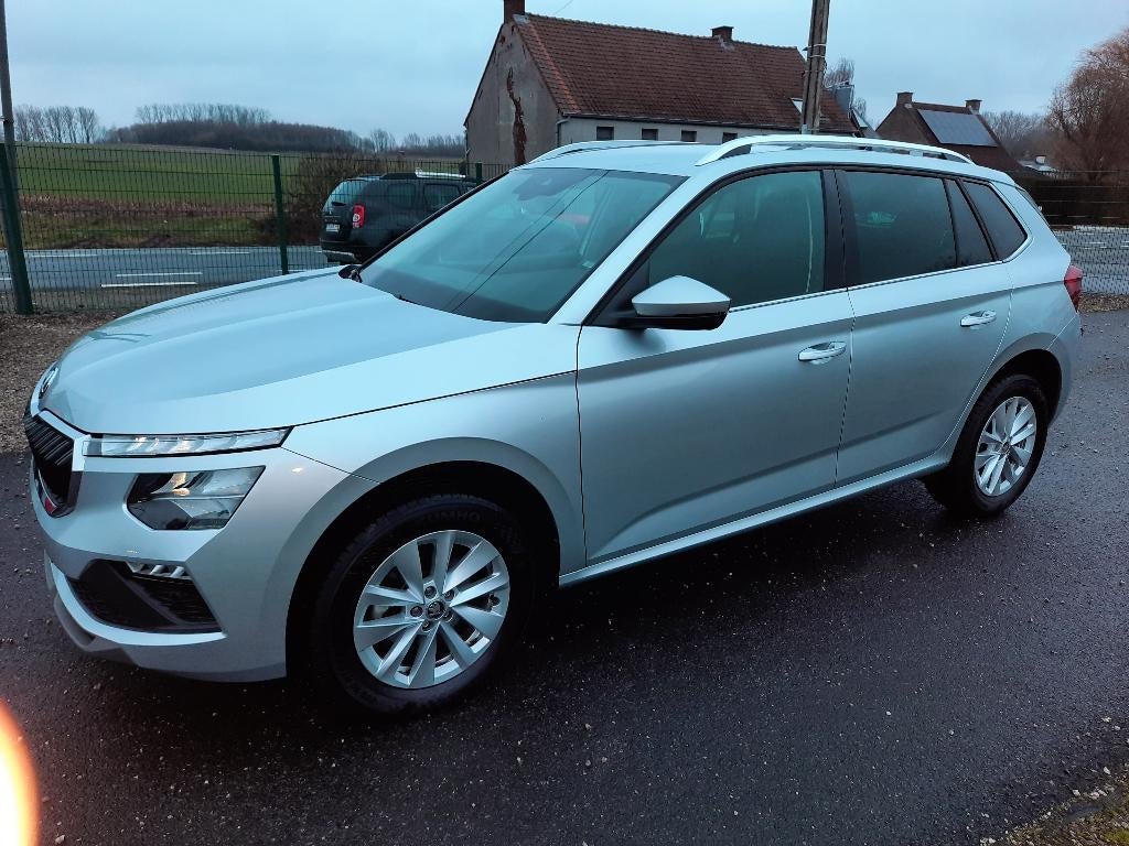 SKoda Kamiq 1.0 TSI automaat facelift, Auto's, Skoda, Automaat, Stof, Bedrijf, 5 deurs