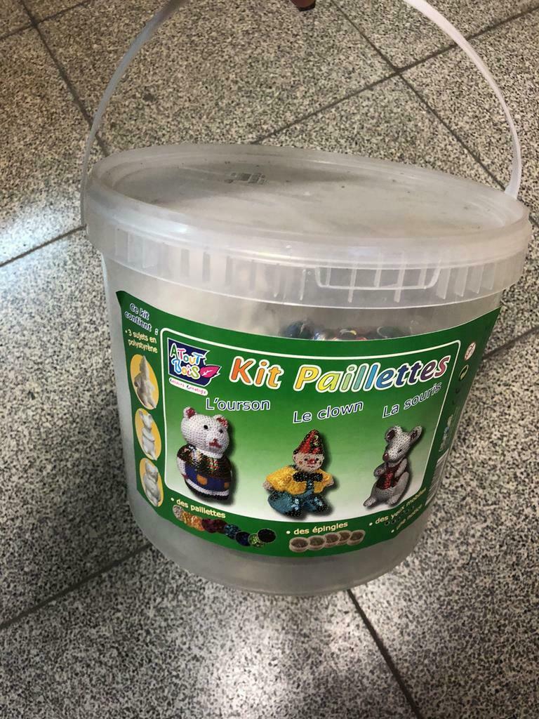 Knutselmateriaal pailletten, Enlèvement ou Envoi