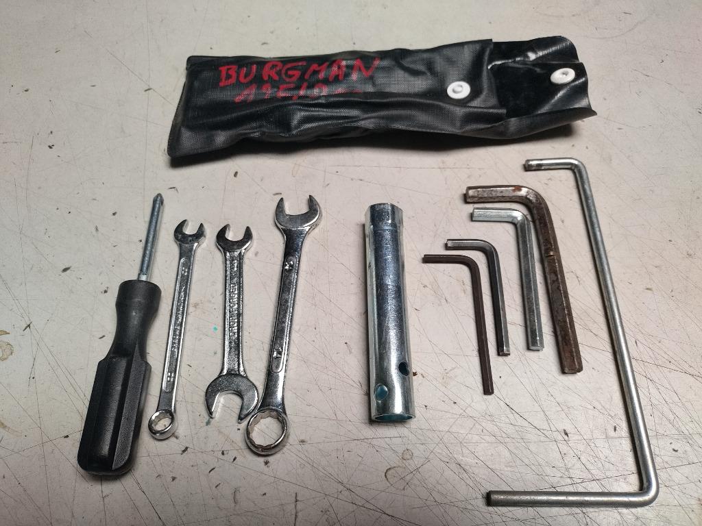 suzuki burgman 125 en 200 toolkit, Motoren, Ophalen of Verzenden, Gebruikt