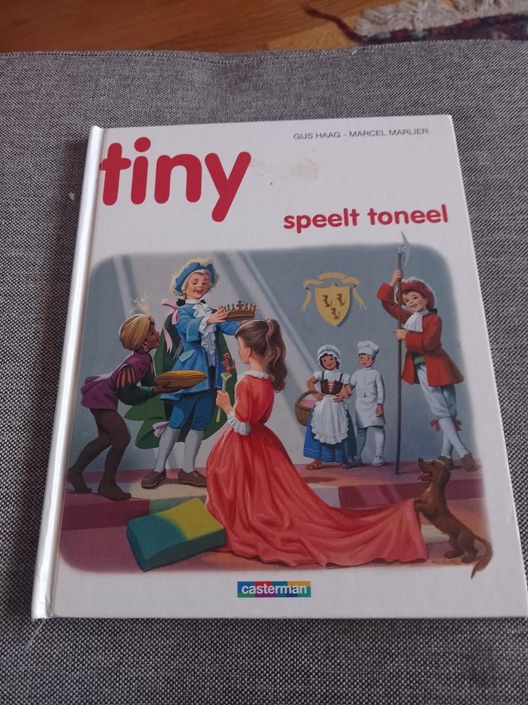 Haag - Tiny speelt toneel, Boeken, Ophalen of Verzenden, Haag