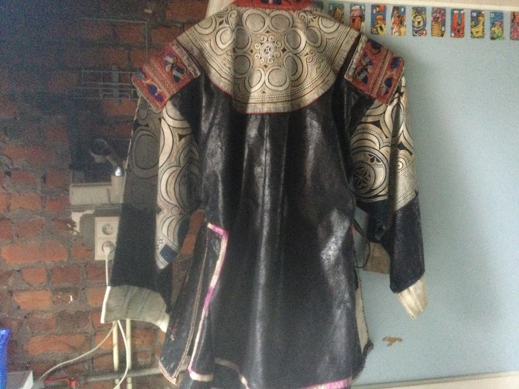 Oude Chinese jas ik leder en stof, Ophalen of Verzenden