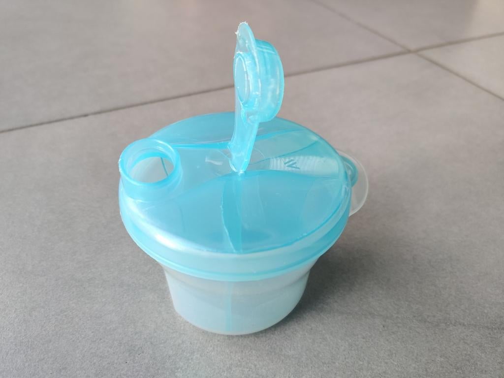 Avent melkpoeder verdeeldoosje, Ophalen of Verzenden, Gebruikt