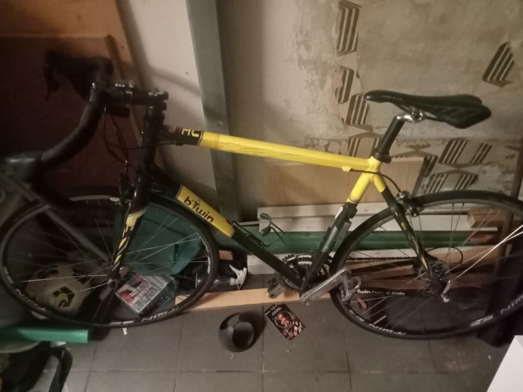 Koers fiets goede staat kleur geel zwart, Fietsen en Brommers, Fietsen | Heren | Sportfietsen en Toerfietsen, 28 inch, Gebruikt