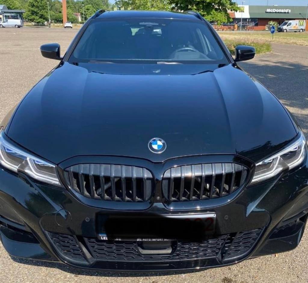 BMW 330e - Touring - Zwart, Auto's, BMW, Zwart, Particulier, Adaptive Cruise Control, Te koop