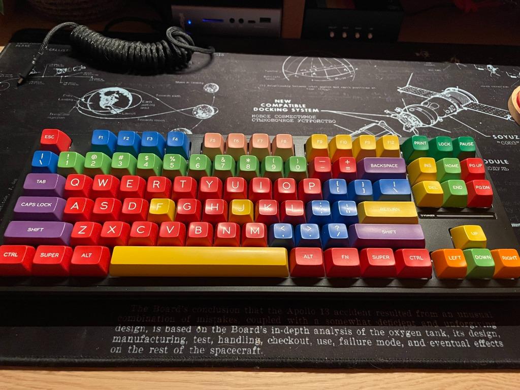 YUNZII YZ87 Mechanical (Wired/Wireless/RGB), Ophalen, Zo goed als nieuw, Yunzii