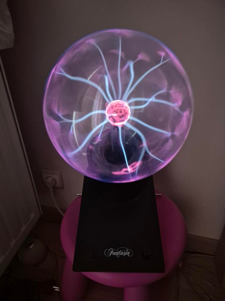 Véritable lampe boule plasma / éclairs, Enlèvement, Comme neuf, Couleur