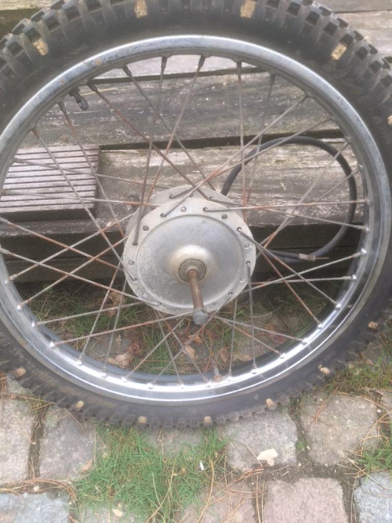 Yamaha DT125 AT1 achterwiel - voorwiel eerste modellen, Motoren, Ophalen, Gebruikt