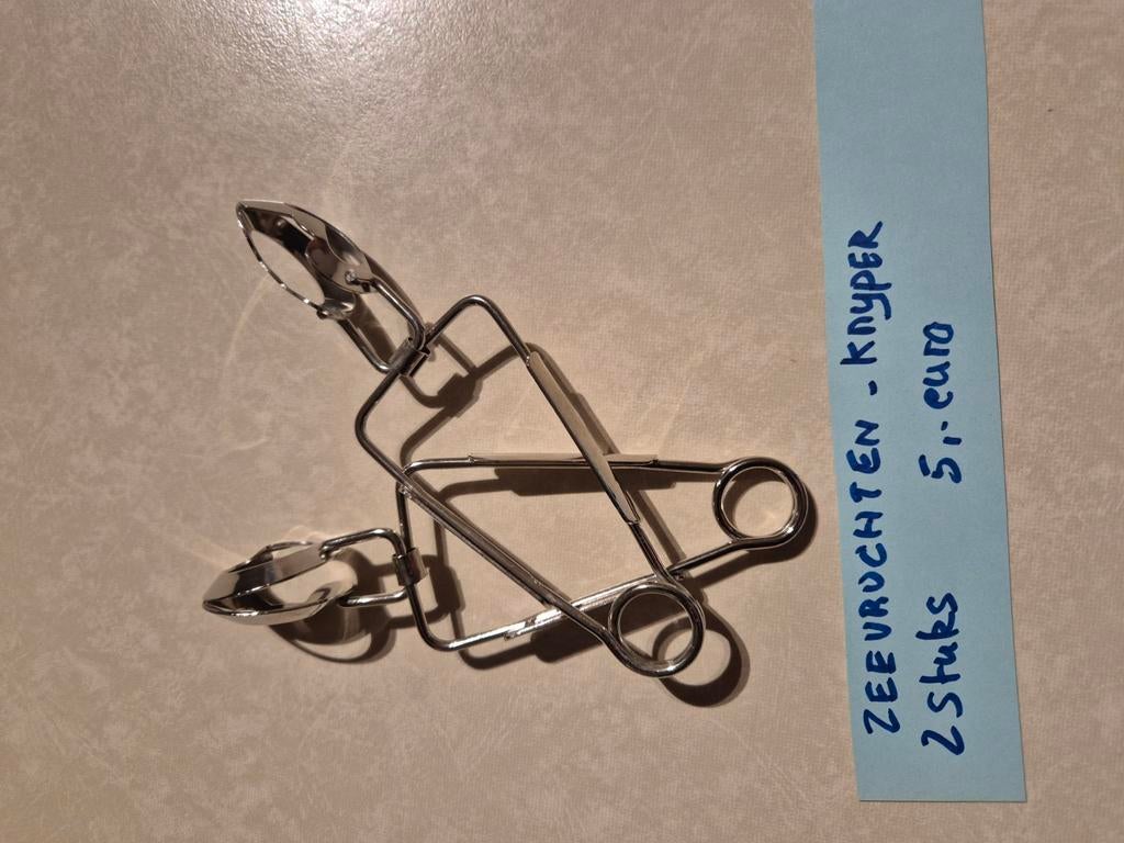 Zeevruchten knijpers. 2 stuks voor 5€., Ophalen, Zo goed als nieuw