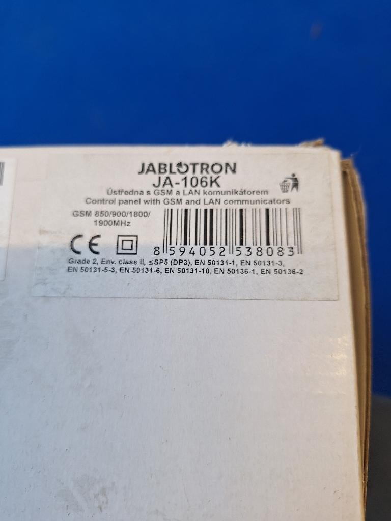 Alarmcentrale Jablotron JA106K, Doe-het-zelf en Bouw, Alarmsystemen, Ophalen of Verzenden, Nieuw, Overige typen, Draadloos