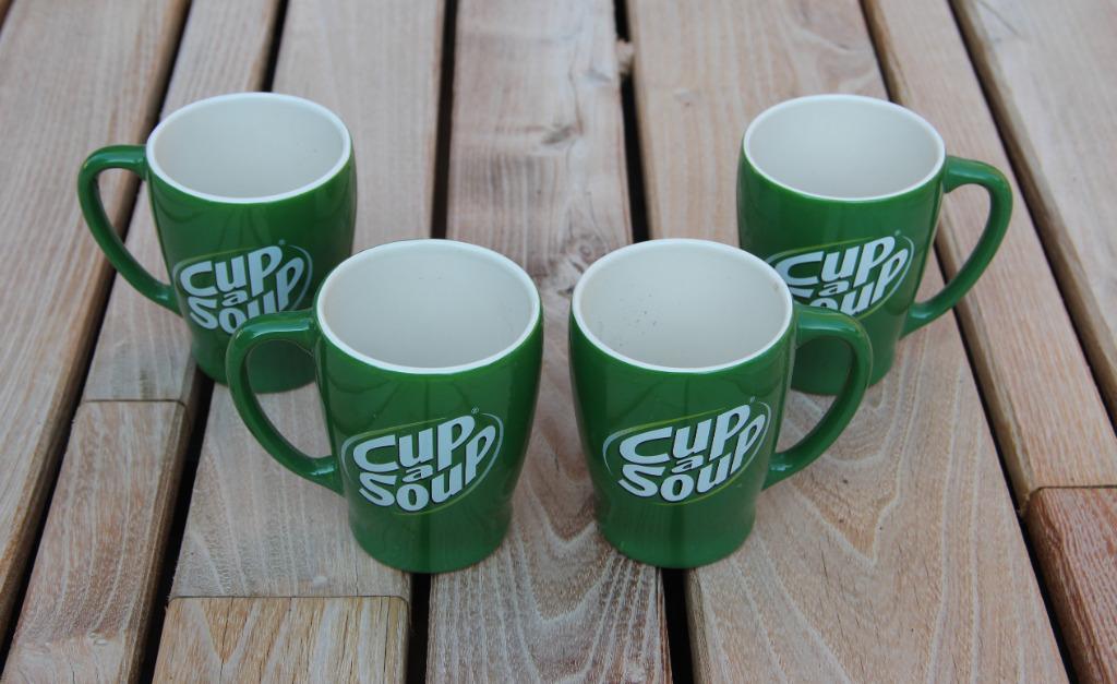 Tasses vertes | Mugs verts Cup-a-Soup 2+2, Maison & Meubles, Enlèvement ou Envoi, Comme neuf, Autres matériaux, Autres styles