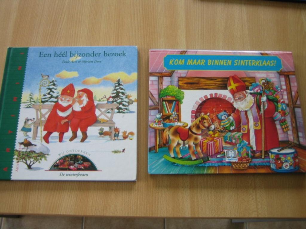 Sinterklaasboekjes, en Sinterklaasliedjes en zwarte piet zak, Livres, Livres pour enfants | Jeunesse | Moins de 10 ans, Comme neuf