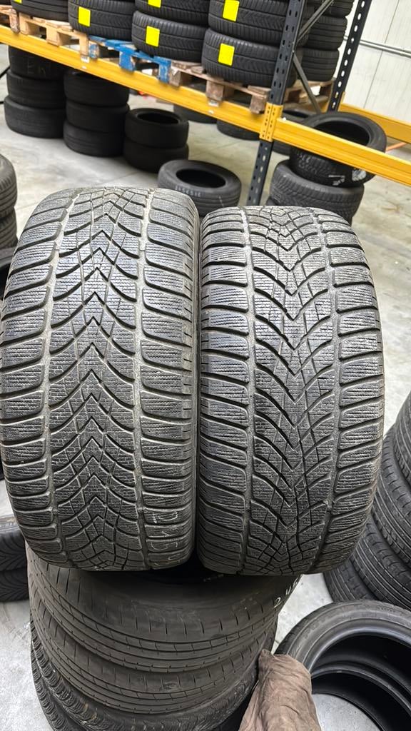 2454517  245/45/17  245/45R17 winter merk Dunlop, Ophalen