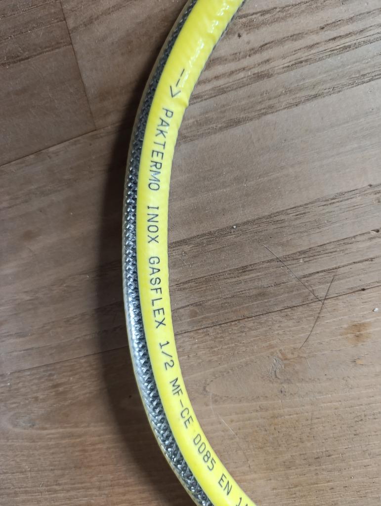 gasflexibel, Doe-het-zelf en Bouw, Inox, Overige typen, Ophalen of Verzenden, Zo goed als nieuw